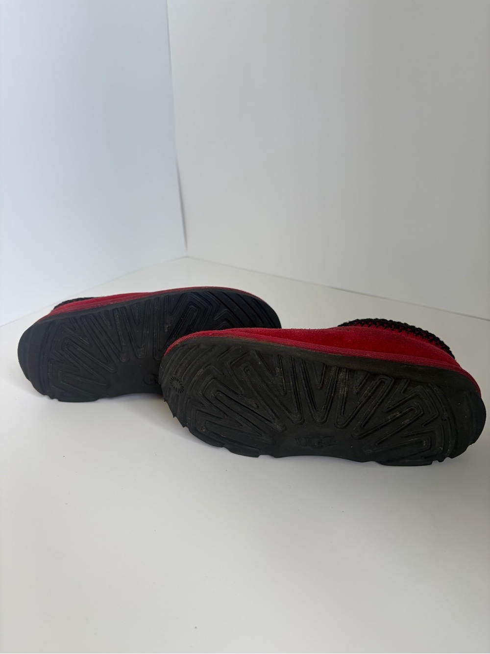 UGG Red Kids Tasman Slipper Slides size 11 - Picture 11 of 12